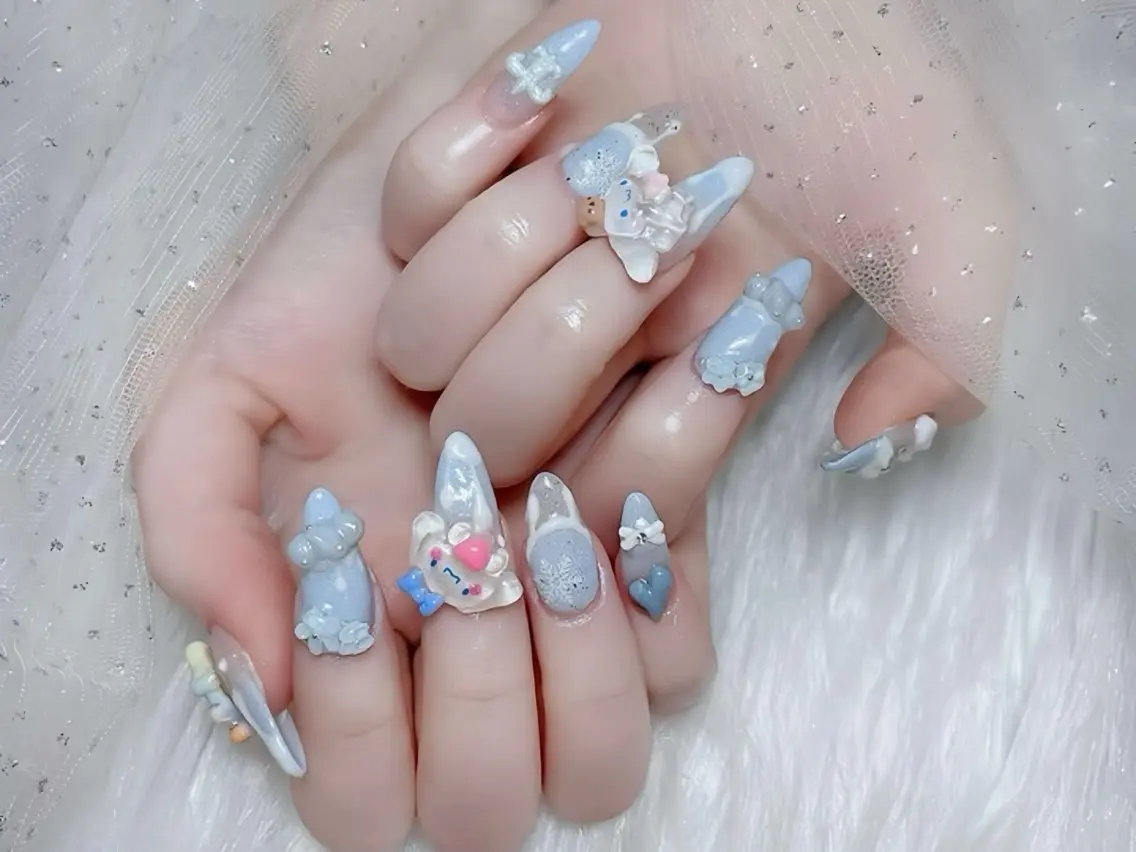 ネイル オーロラネイル ブルー フットネイル ジェルネイル 氷ネイル・うるうるネイル ハンドネイル Rin Nail 新大久保店のネイルデザイン