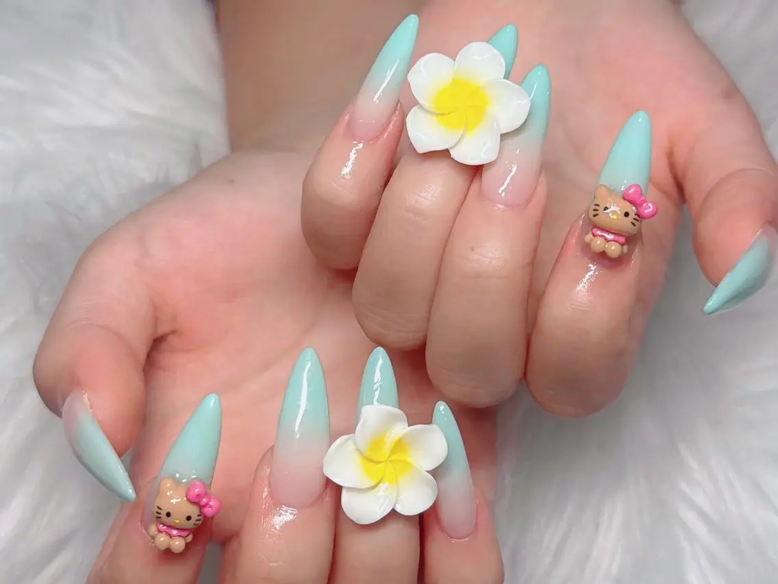 ネイル グラデーション Mi nailsのネイルデザイン