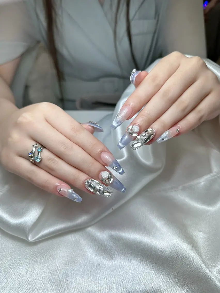 ネイル ハンドネイル Kingnail Emiのネイルデザイン