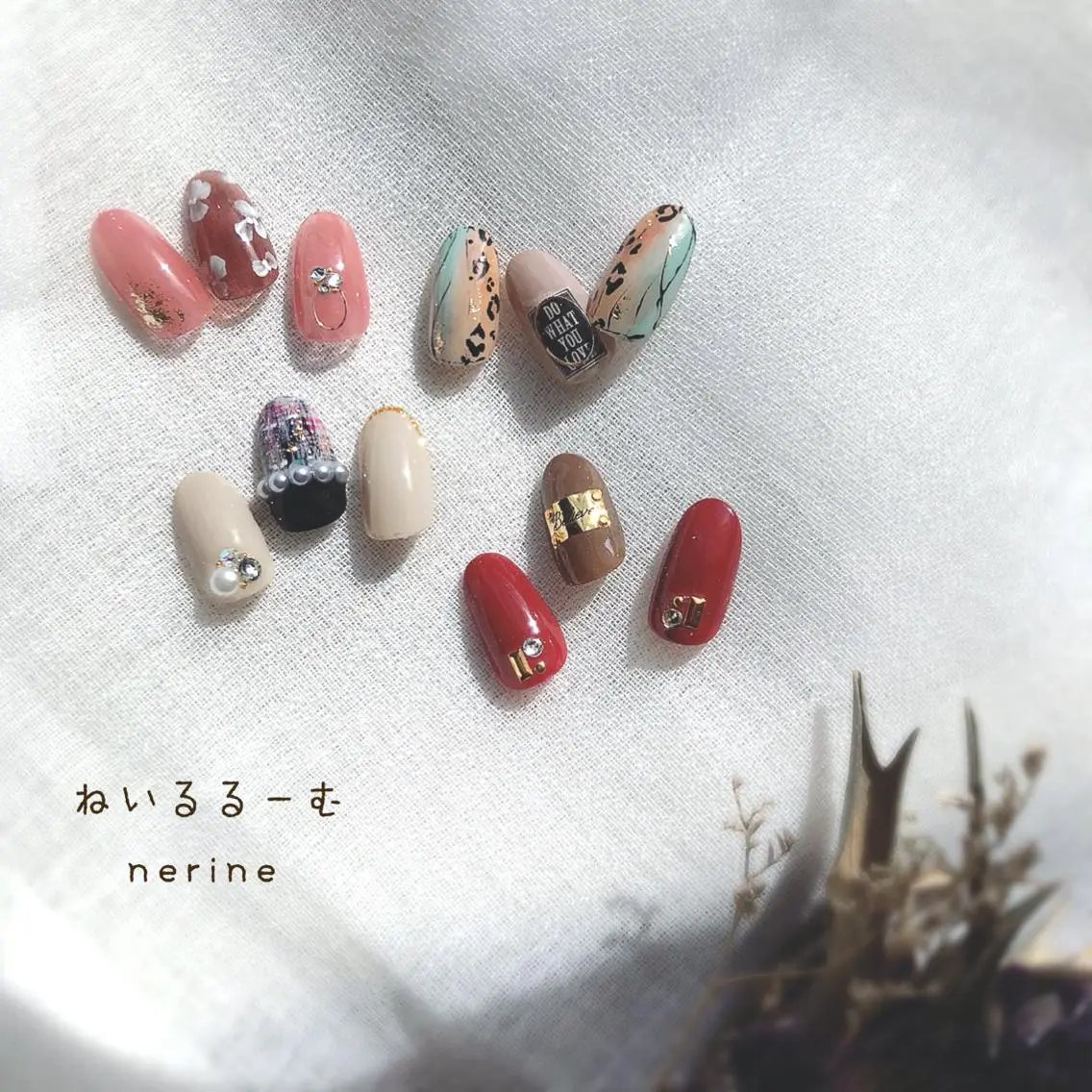 ネイル フットネイル ジェルネイル ニュアンスネイル シンプルネイル ストーンネイル NAILST Naomiのネイルデザイン