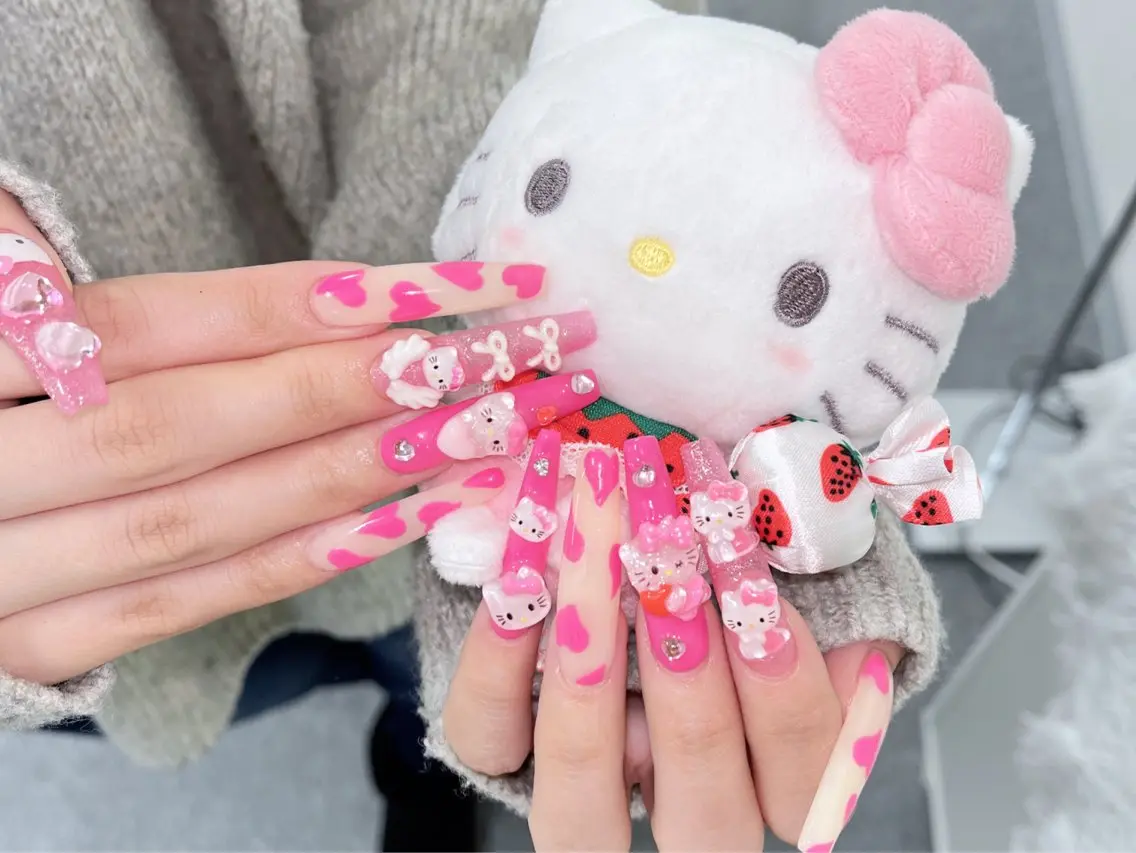 ネイル Glow Nail スカルプ専門店のネイルデザイン