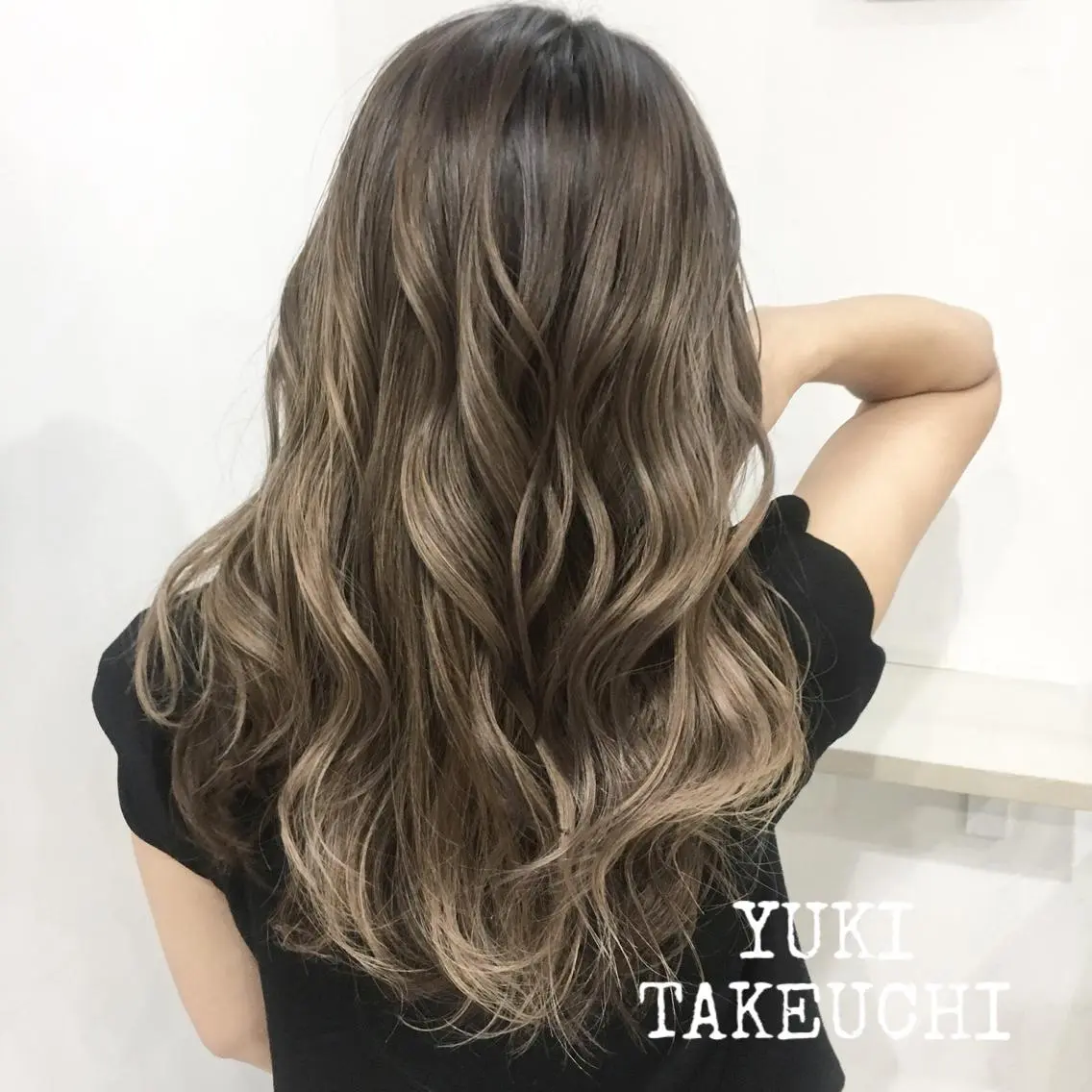 ロング カラー 武内 由貴のヘアスタイル