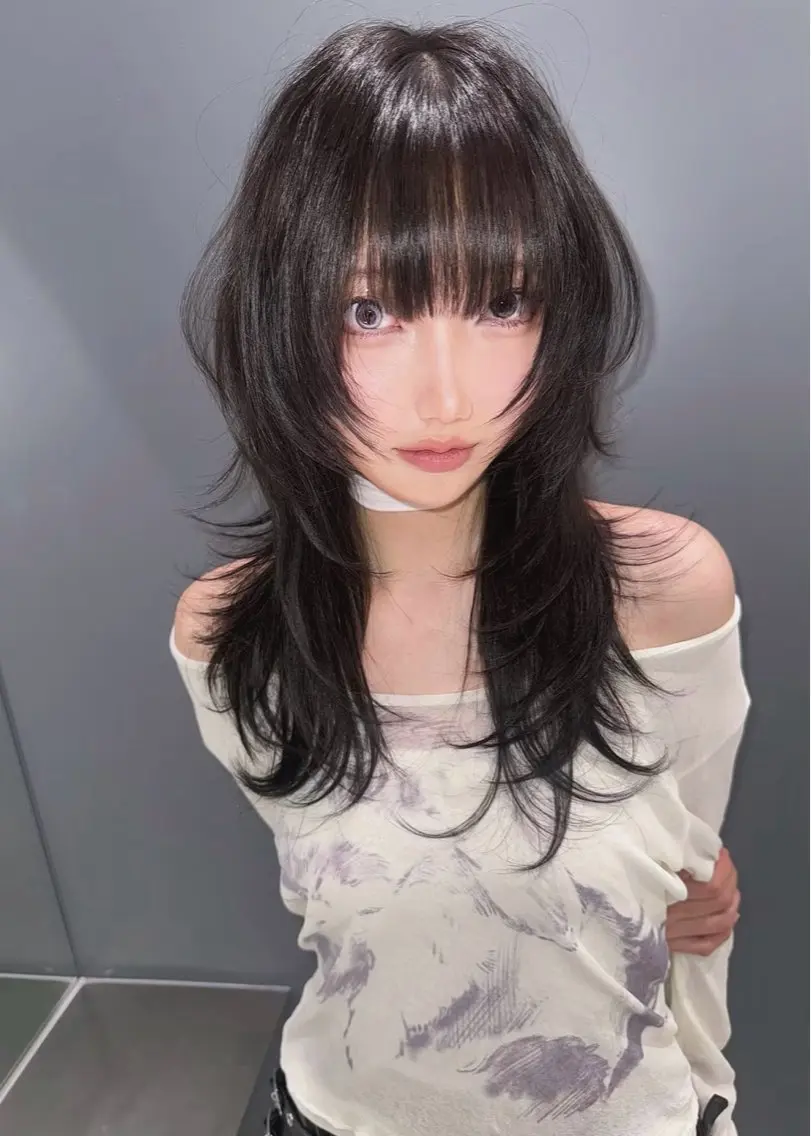 ロング カラー カット みうる🎀透明感艶髪 🫧レイヤーカットのヘアスタイル