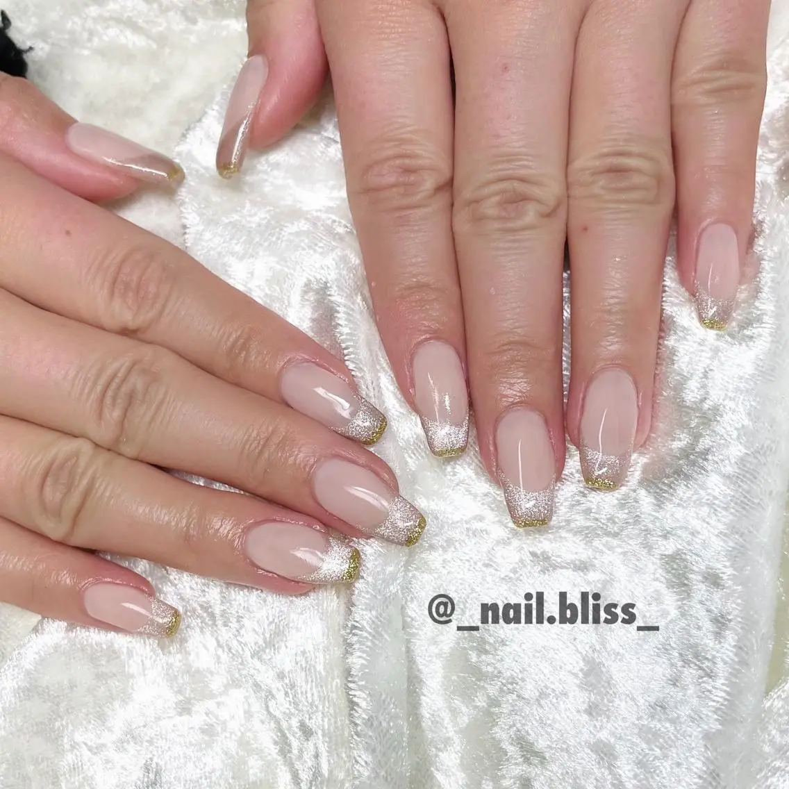 ネイル フレンチネイル マグネットネイル マグネットフレンチ ハンドネイル NAIL BLISSのネイルデザイン