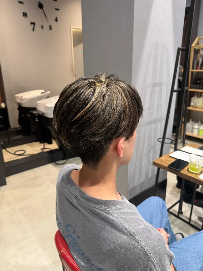 山口 幸作のヘアスタイル