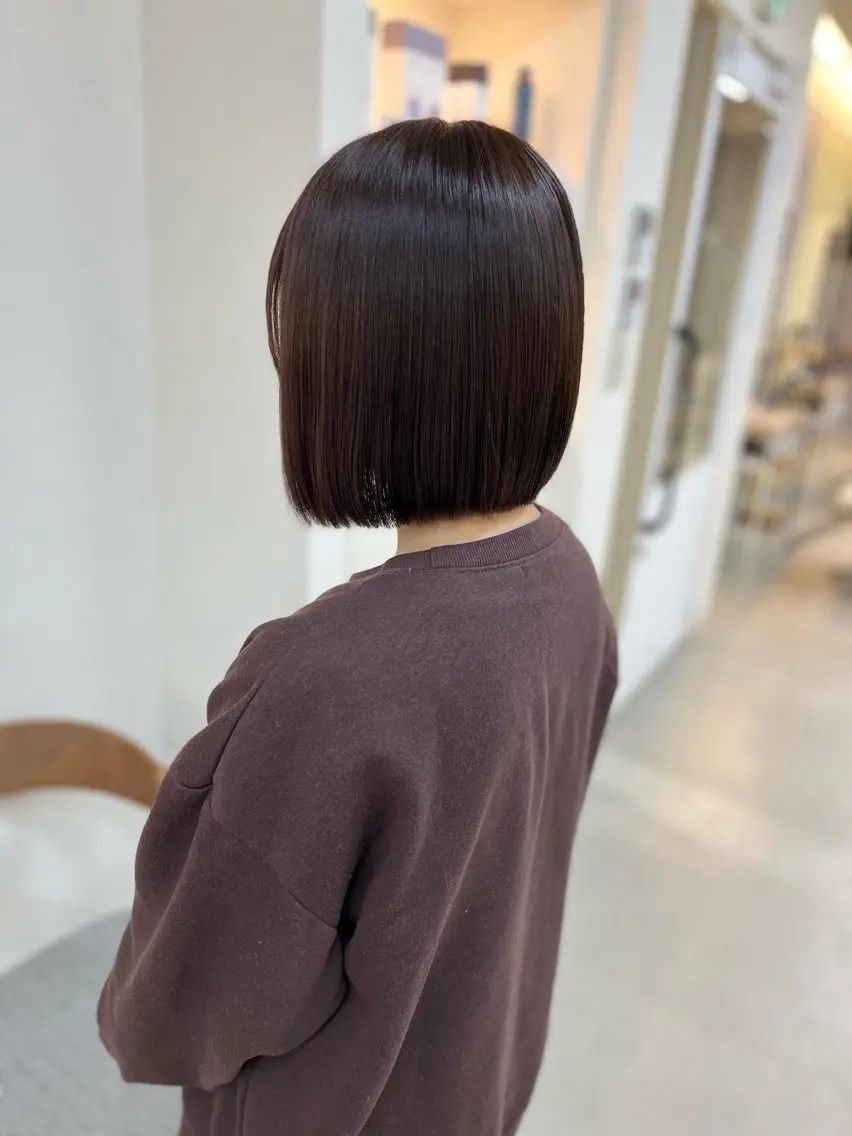 ショート BELLE by revo 山口 か乃のヘアスタイル