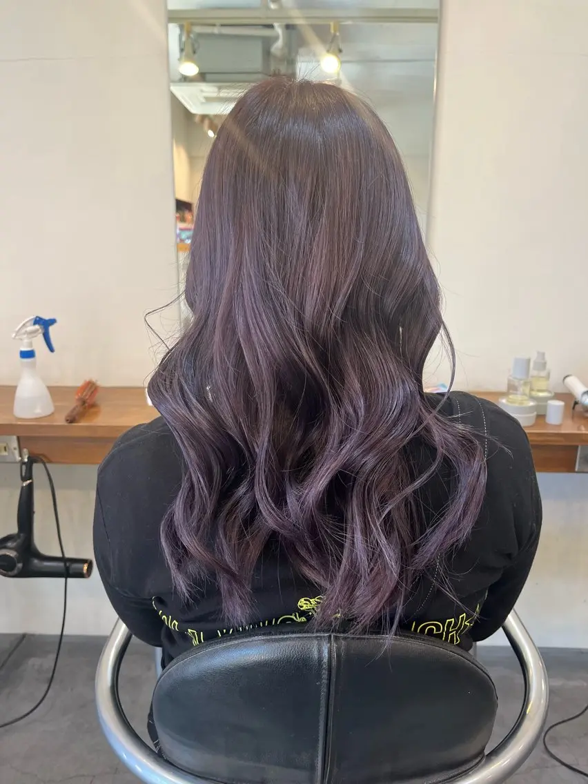 ロング カラー ダブルカラー ラベンダーカラー 丸山 菜々子のヘアスタイル