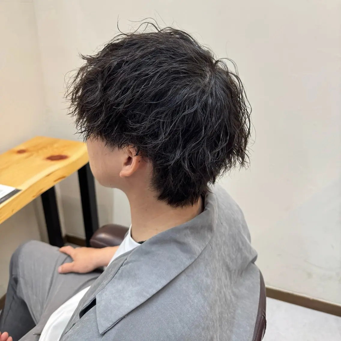 ショート パーマ メンズ カット パーマ トリートメント 梅本 淑人のヘアスタイル
