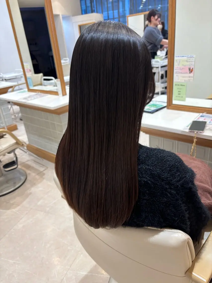 ロング 縮毛矯正 櫻井 華のヘアスタイル