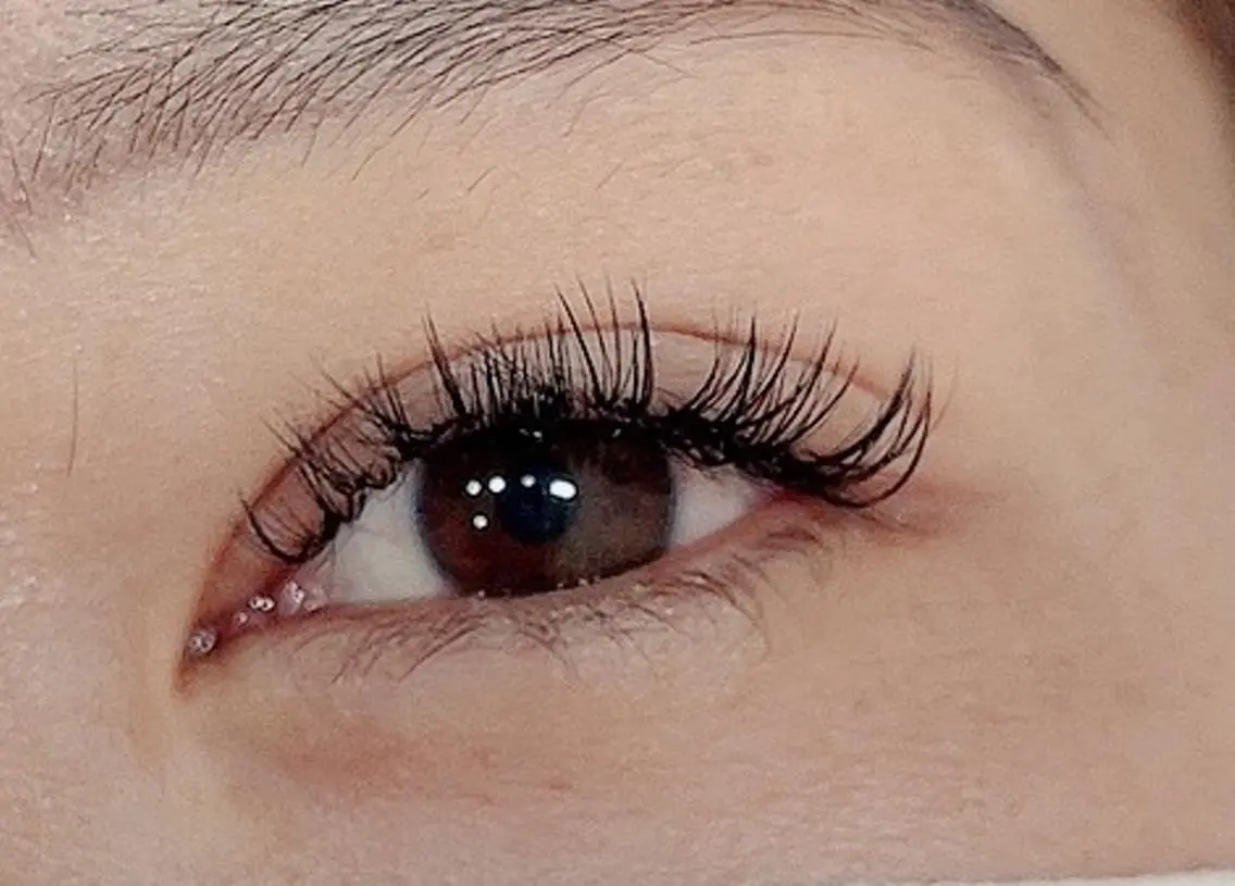 マツエク・マツパ Cカール セクシー ボリュームラッシュ ∩_∩アオイ eye lashのマツエク・マツパデザイン