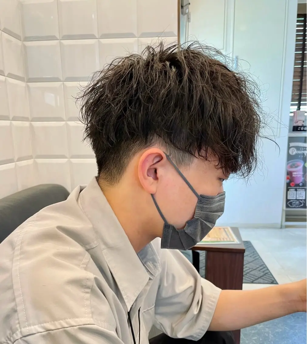 ミディアム パーマ メンズ 榊原 貫太のヘアスタイル