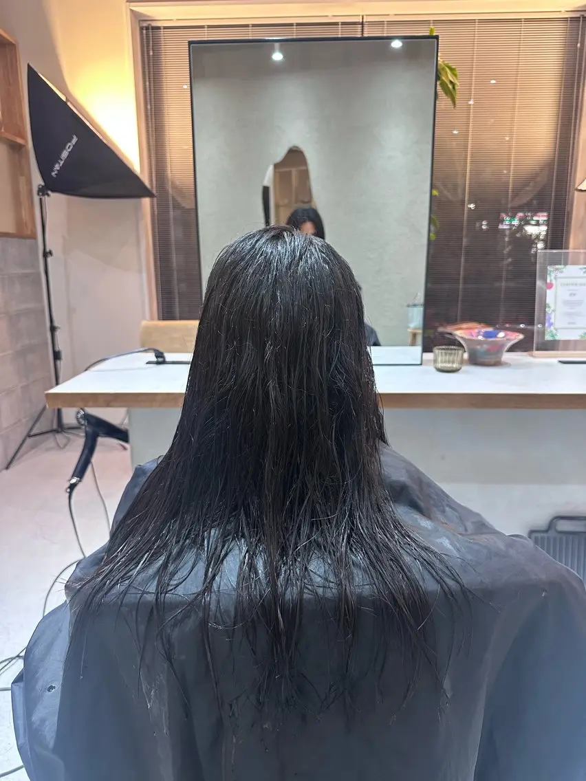 ロング 縮毛矯正 トリートメント Shiro RENのヘアスタイル