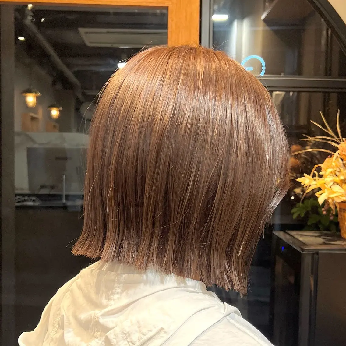 ショート カラー 切りっぱなしボブ ボブ 神戸ボブ✂️ ioe三宮/田 伸佳のヘアスタイル