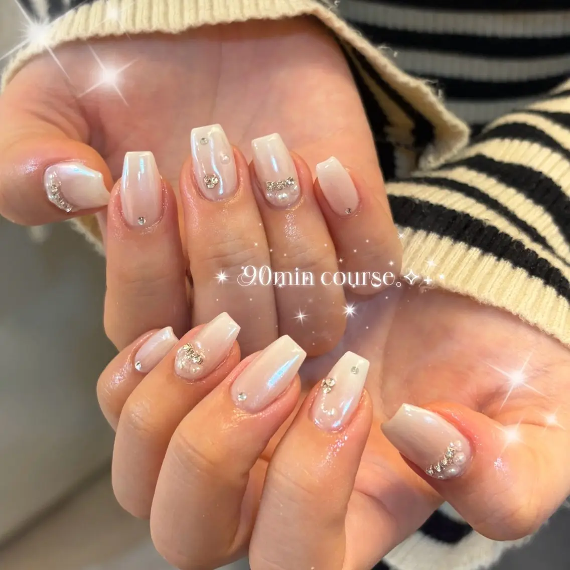 ネイル ハンドネイル ViViA momokaのネイルデザイン