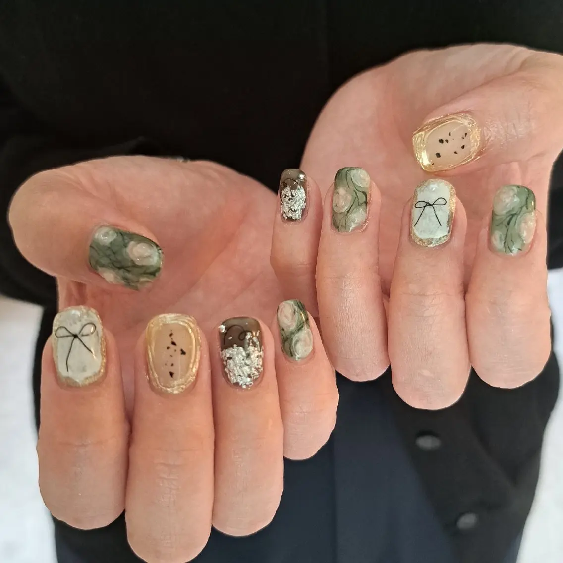 ネイル アートネイル ジェルネイル 持ち込み ニュアンスネイル リボン ハンドネイル Nail mood デザイン持ち込みokのネイルデザイン