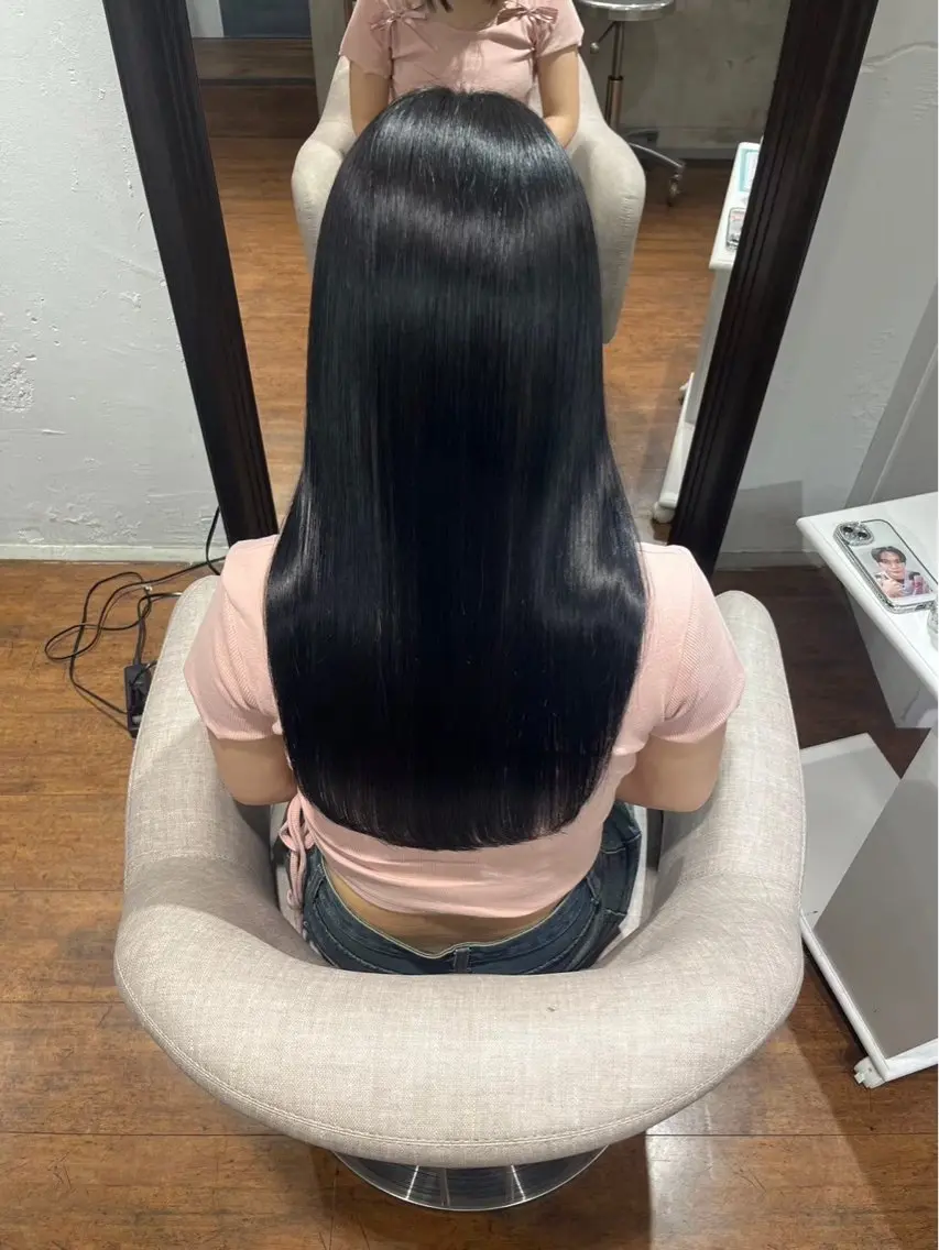 ロング 縮毛矯正 上川 柚綺のヘアスタイル