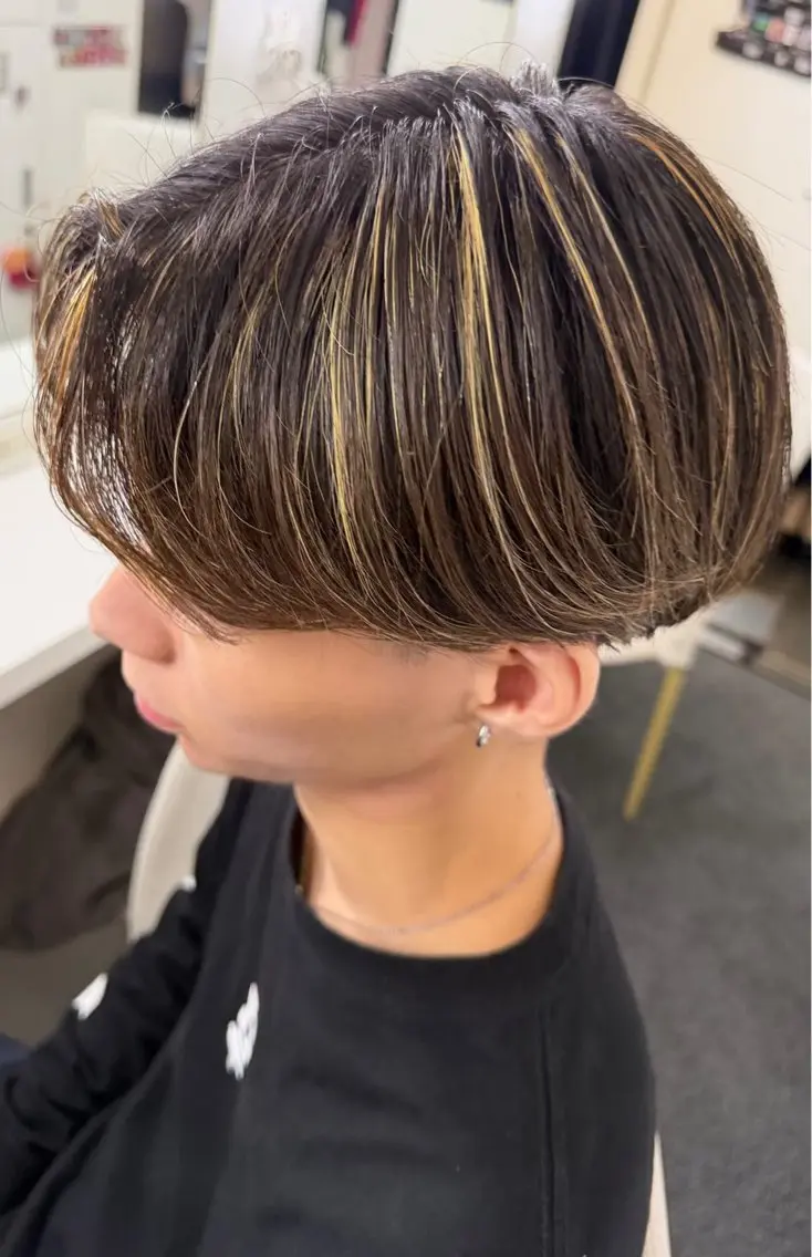 カラー 透明感カラー ハイライトカラー ヘアカラー GiseL博多 タイセイのヘアスタイル