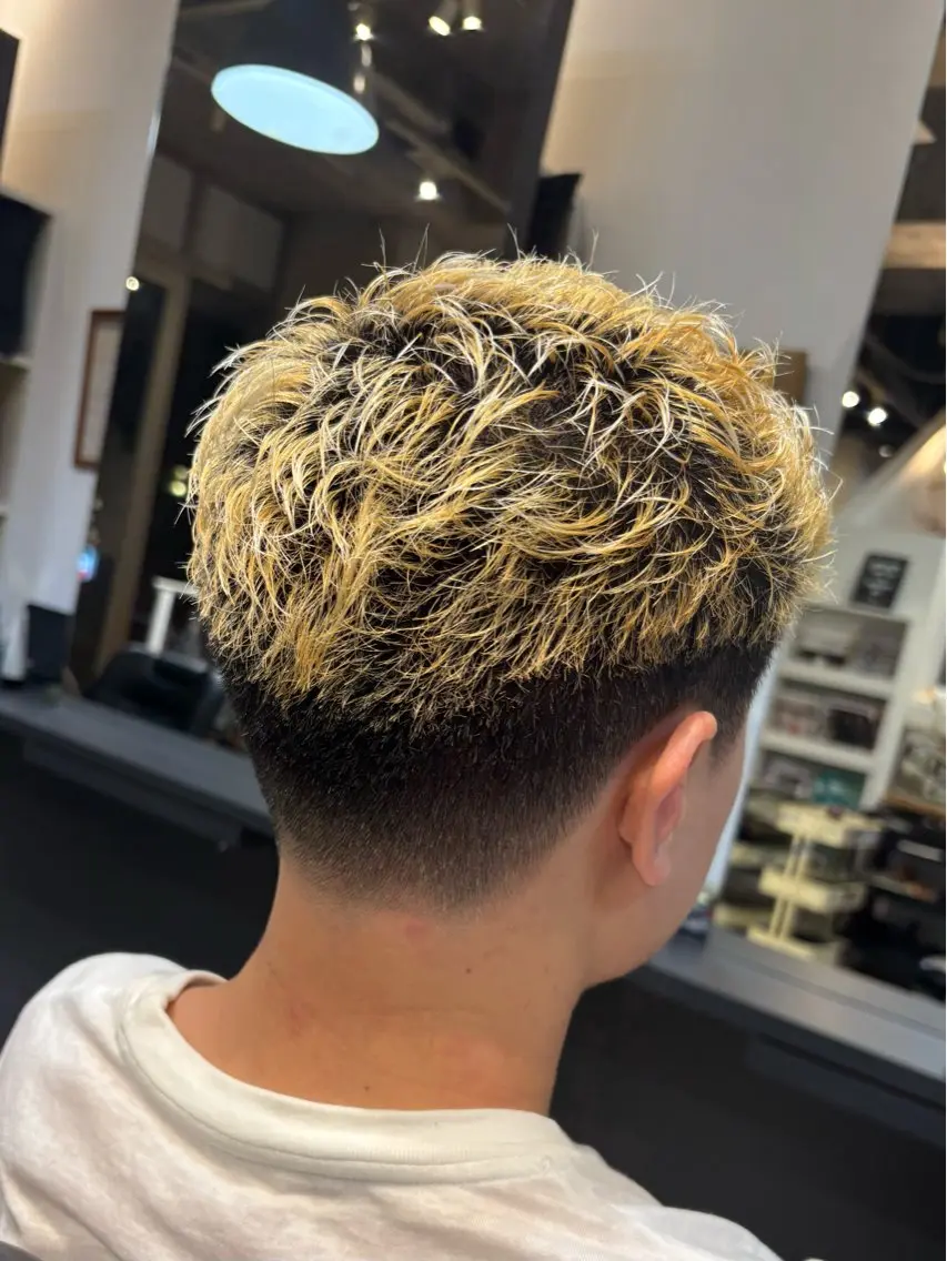 ショート 津田 陽向のヘアスタイル