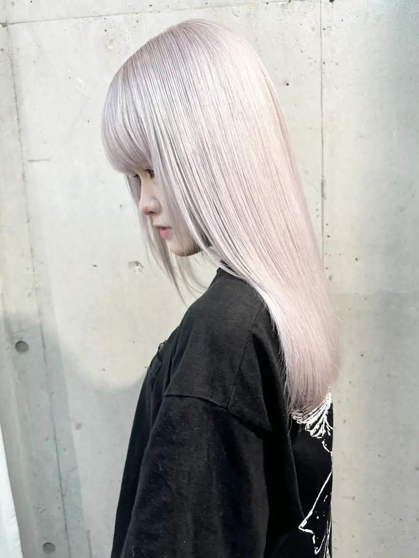 ロング カラー ヘアアレンジ ブリーチ ケアブリーチ ダブルカラー ハイライトカラー ハイトーンカラー ヘアカラー トリートメント lani ブリーチ /ダブルカラーのヘアスタイル