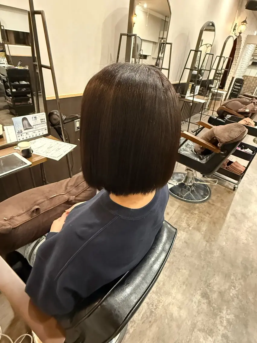 ミディアム カラー ブラウンカラー 艶カラー✨️派手髪 🦄renのヘアスタイル