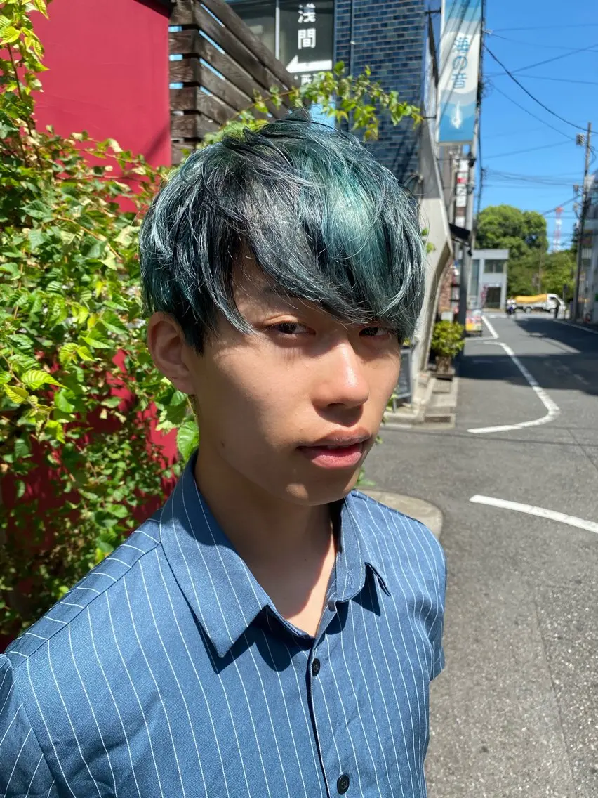 カラー メンズ メンズブリーチ ブリーチ デザインカラー ヘアカラー グレージュ達人/赤み 消し/ブリーチ/岩崎のヘアスタイル