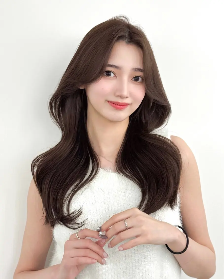 ロング 韓国ヘア　紗希 🦋のヘアスタイル