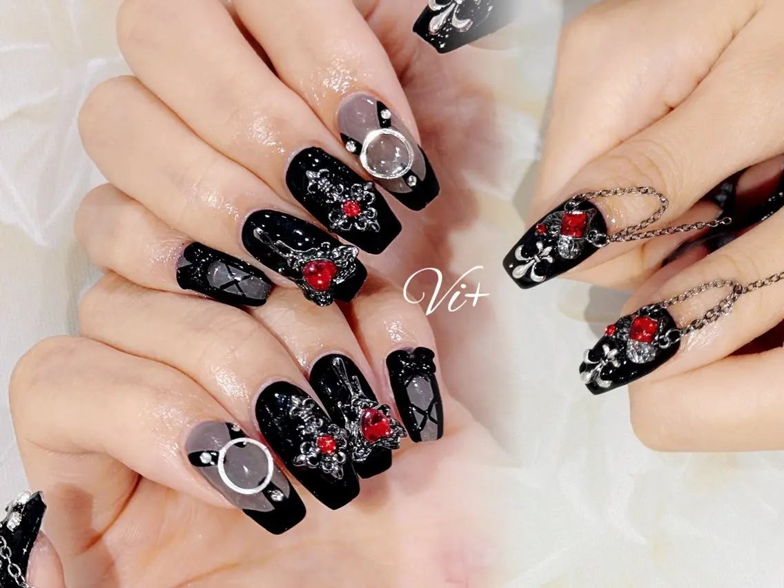 ネイル ハンドネイル ✨Nailsalon Vi+✨のネイルデザイン
