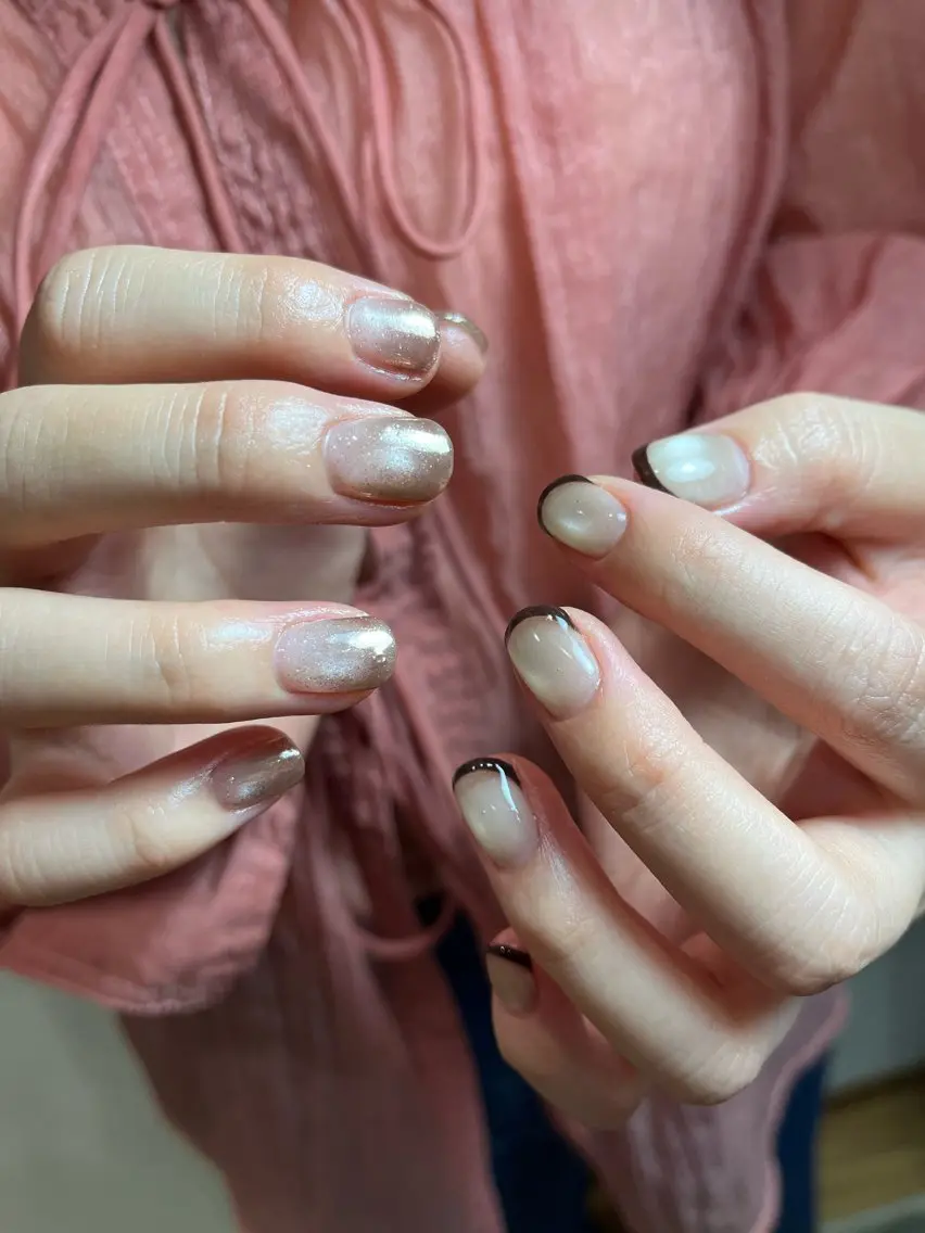 ネイル フレンチネイル グラデーション マグネットネイル ミラーネイル 38 nail / Chiakiのネイルデザイン