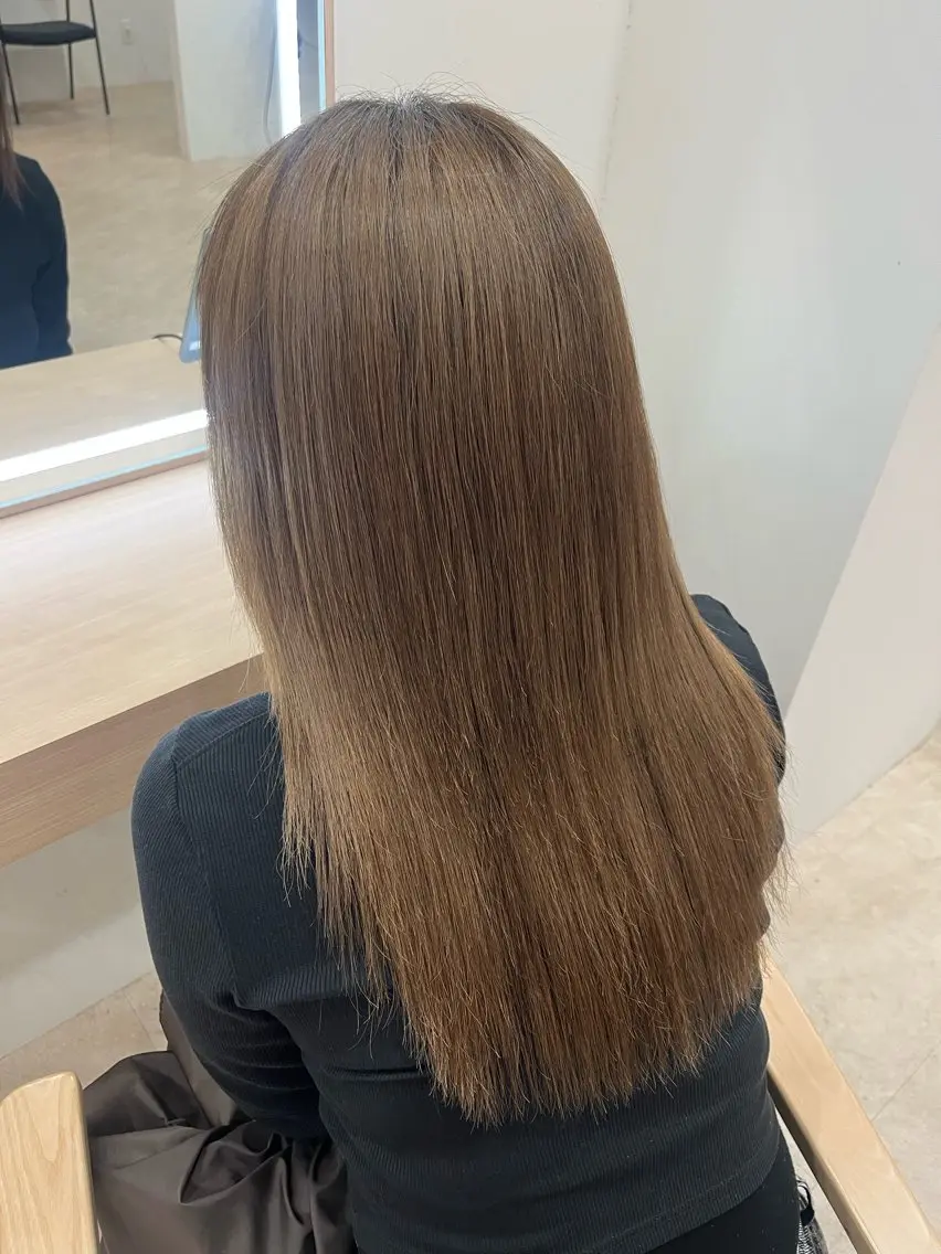 セミロング ヘアカラー little福岡 KAWAIのヘアスタイル