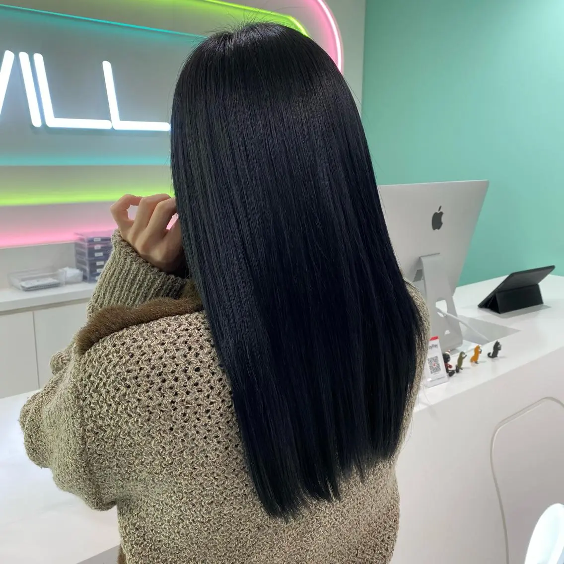 ミディアム カラー ヘアアレンジ カット ヘアカラー mai🍑暖色カラー /レイヤー💖のヘアスタイル