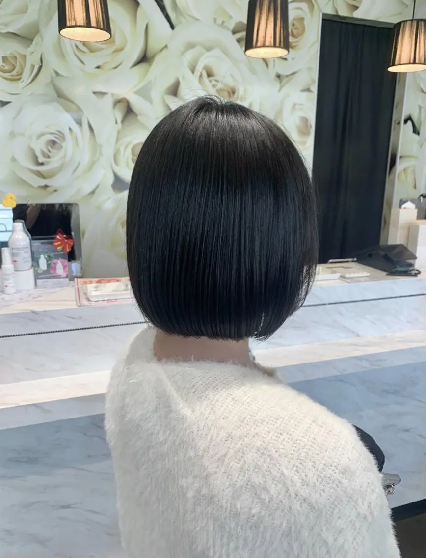 ショート ボブ 松原 梨華のヘアスタイル