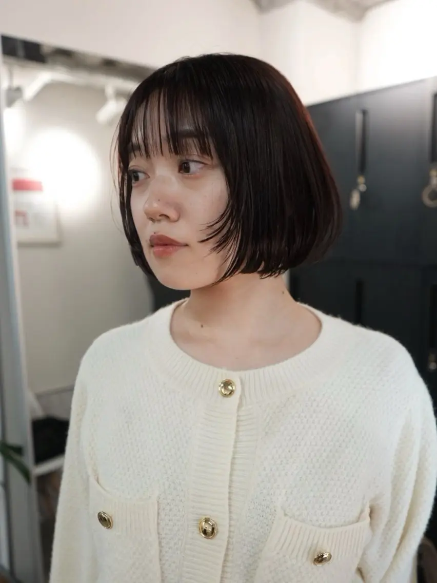 ショート カラー ボルドーカラー ボブ カット ヘアカラー トリートメント 新宿/ブリーチ /パーマ/戸羽のヘアスタイル
