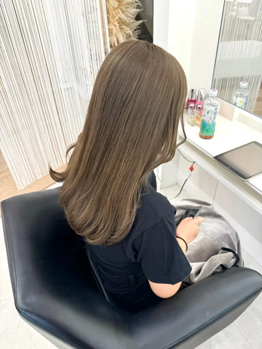 ロング カラー カット ヘアカラー NANO／ ブリーチ×レイヤーのヘアスタイル