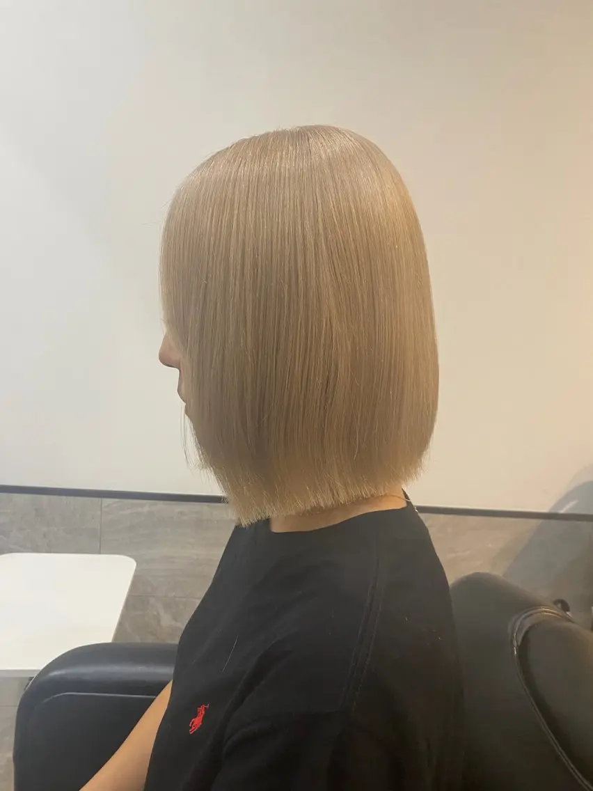 ミディアム カラー ヘアアレンジ ベージュカラー ホワイトベージュ ブリーチ/髪質改善/ メンズ/ KOKIのヘアスタイル