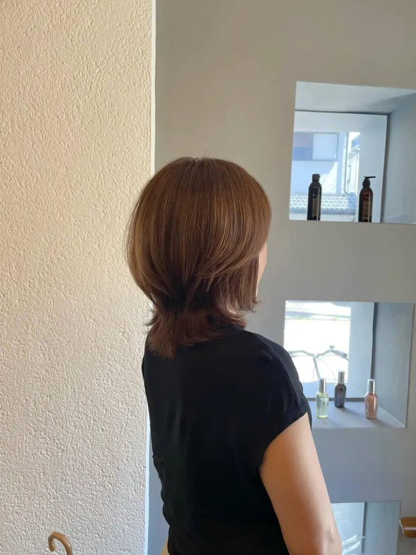 ミディアム カラー 吉富 博美のヘアスタイル