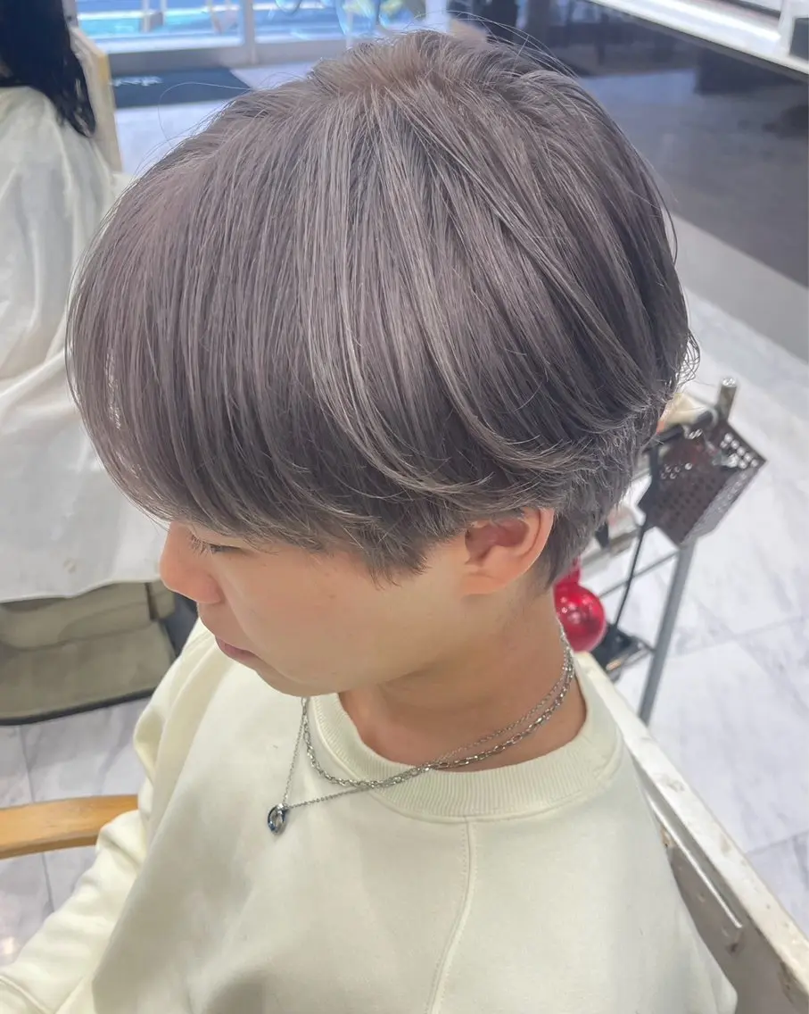 ショート カラー メンズ アッシュ シルバー シルバーアッシュ 🍒KUMAGAI 🍒のヘアスタイル