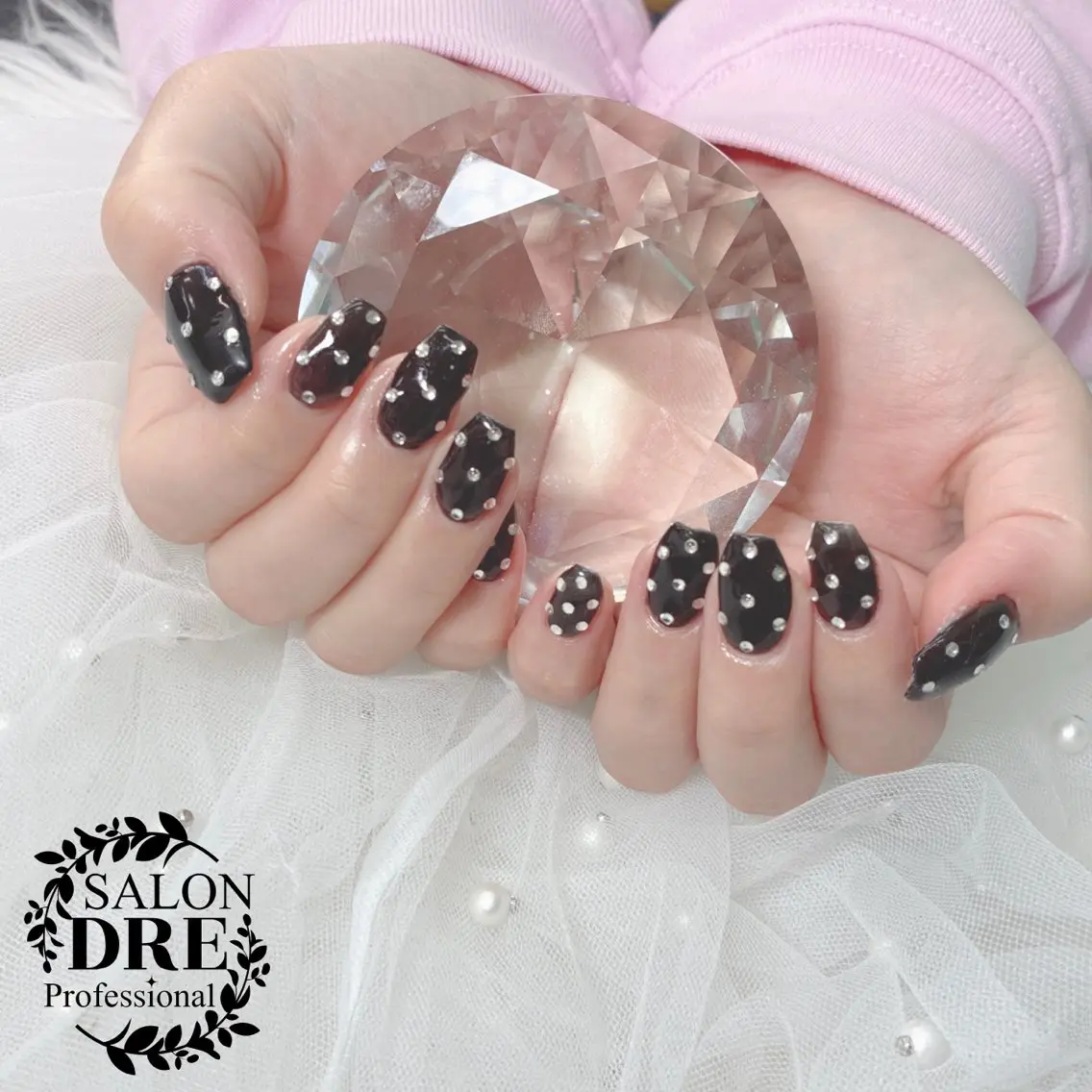 ワンカラー+ストーン付け放題💅の写真
