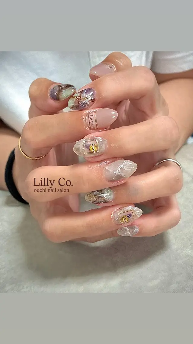 ネイル ハンドネイル ハンドケア Lilly Co.のネイルデザイン