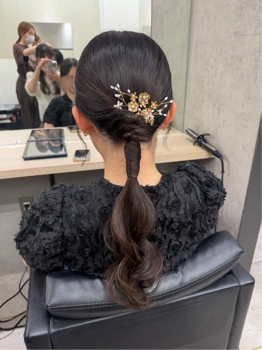 ヘアアレンジ ヘアセット 🎀透明感 カラーHiROEのヘアスタイル