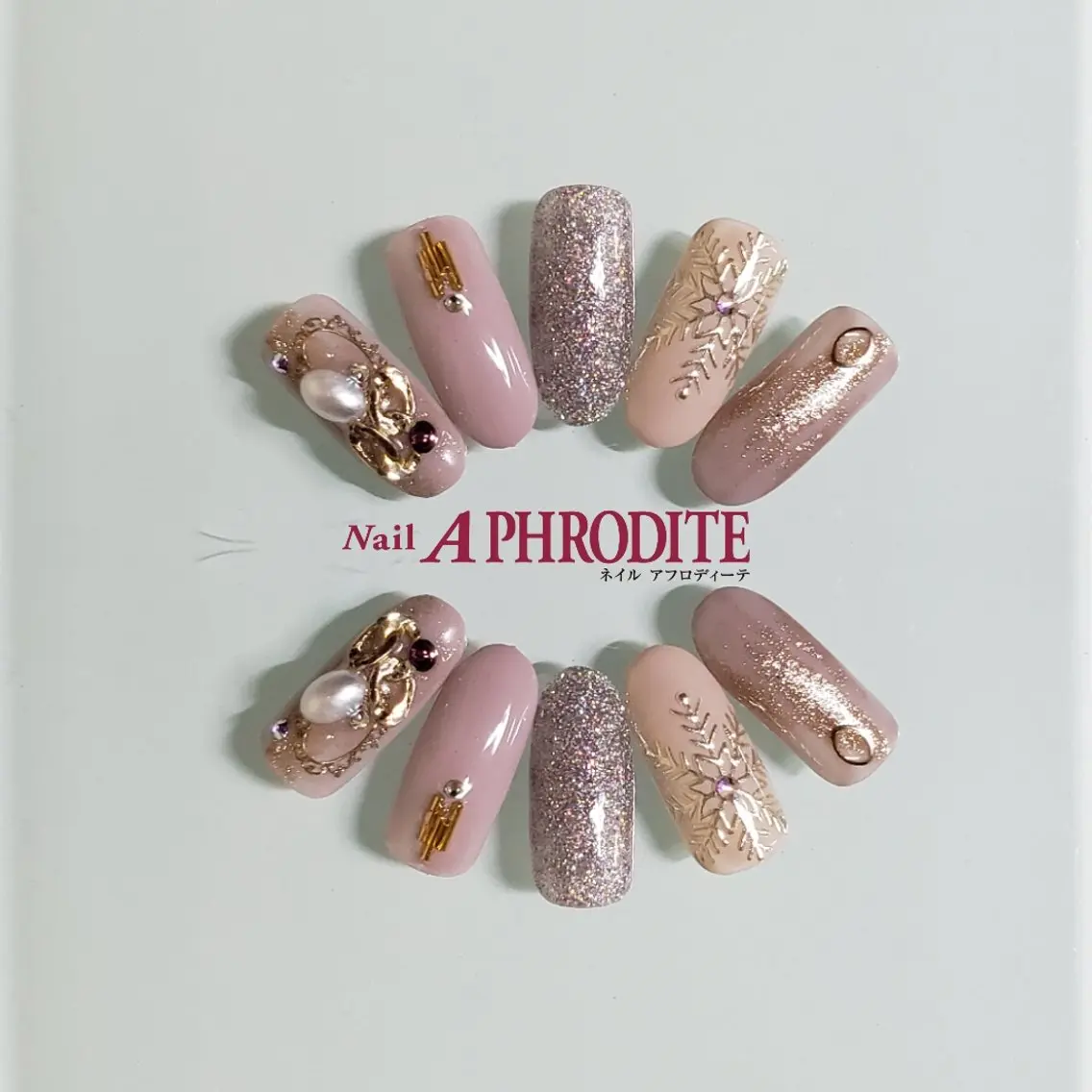 ネイル ジェルネイル ニュアンスネイル スカルプネイル ソフトジェル ネイルチップ Nail Aphroditeのネイルデザイン