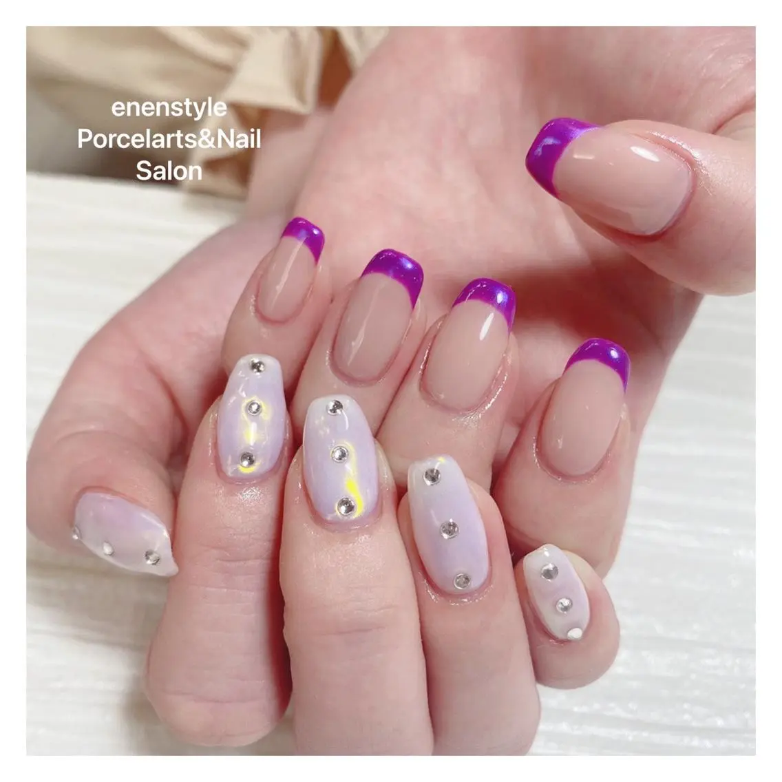 ミディアム ネイル ハンドネイル 🐾enen style 🐾のネイルデザイン