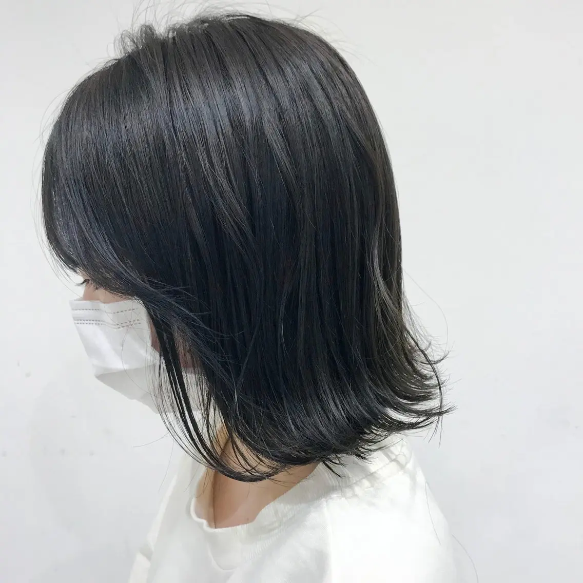 ミディアム カラー 透明感 エイジのヘアスタイル