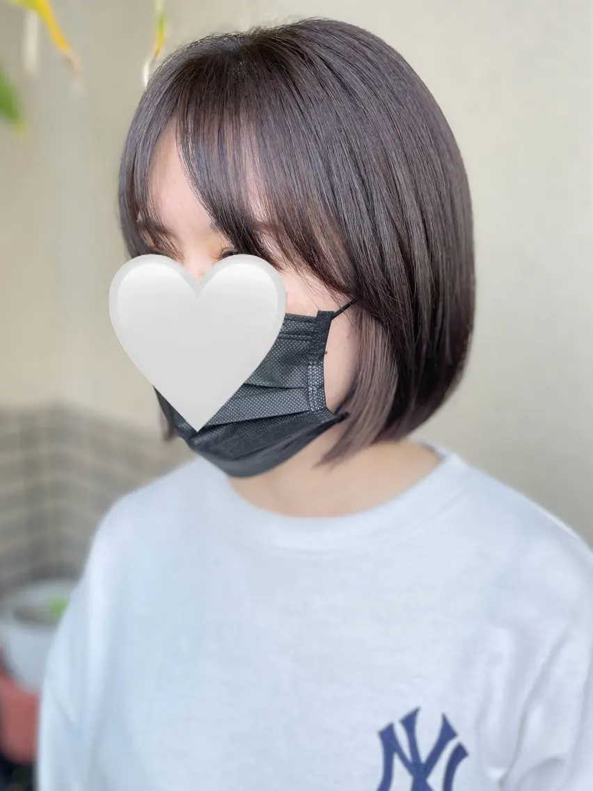 ショート カラー イヤリングカラー グレージュ ミルクティーグレージュ ヘアカラー トリートメント 沢田 瞳のヘアスタイル