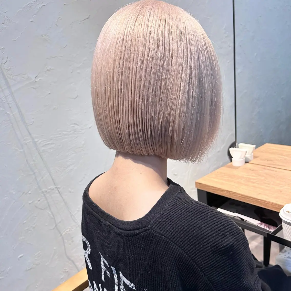 ショート ヘアカラー トリートメント 井手 孔介のヘアスタイル