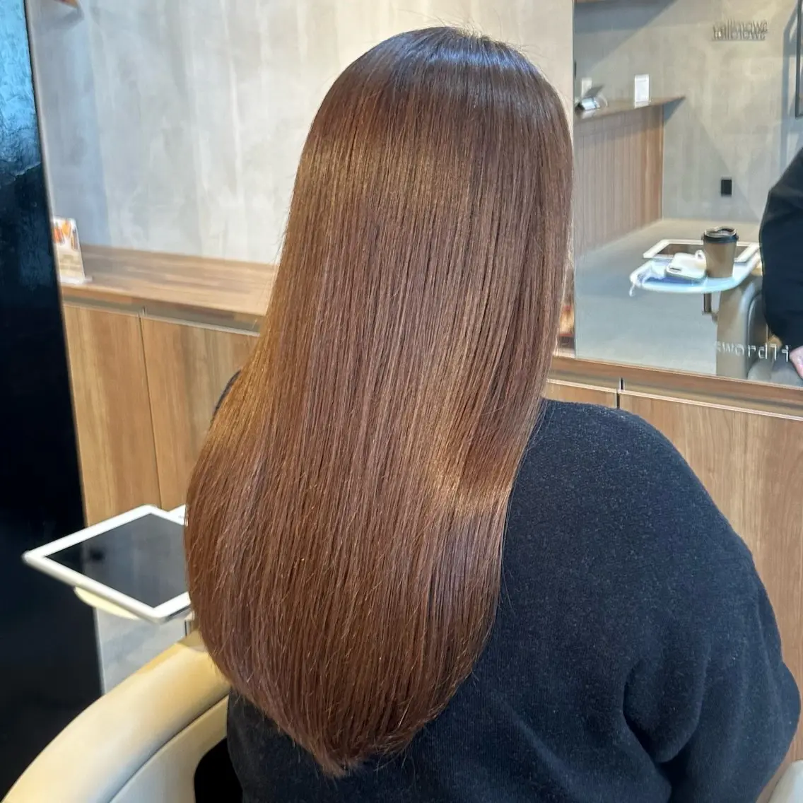 セミロング トリートメント カット ヘアカラー トリートメント 飯田 智也のヘアスタイル