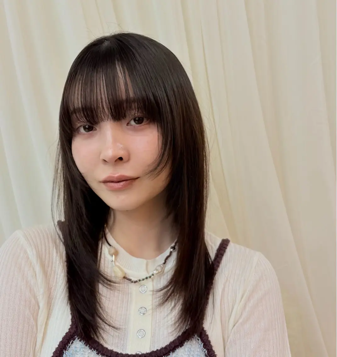 セミロング 縮毛矯正 tsukimi .SUIのヘアスタイル