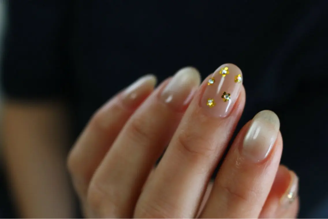 ネイル マグネットネイル ニュアンスネイル ワンホンネイル ハンドネイル TOL NAILのネイルデザイン