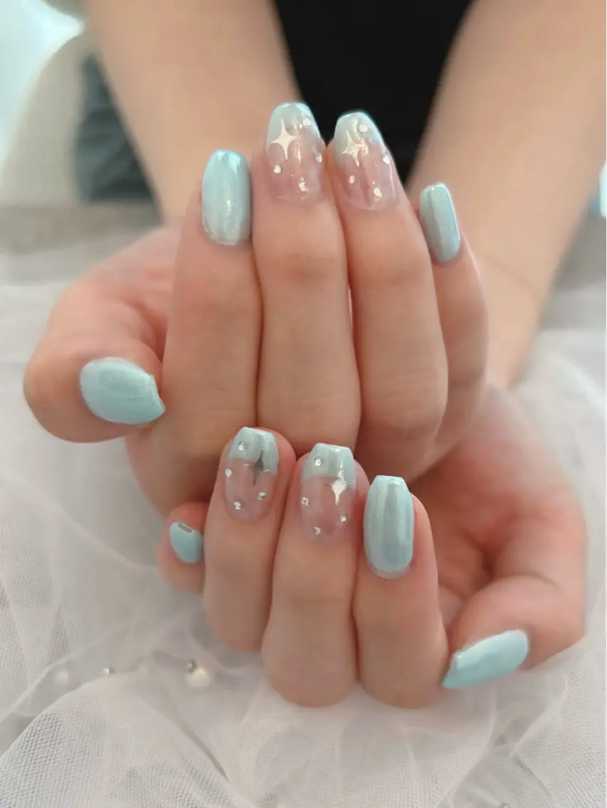 ネイル ブルー フレンチネイル 韓国ネイル ミラーネイル パステルネイル ❀pom nail❀ aya.のネイルデザイン