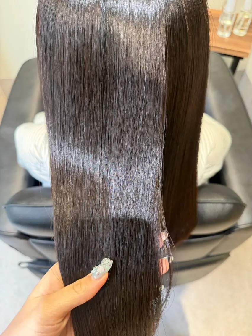 ロング カット 縮毛矯正 トリートメント NAVY 橋本心 縮毛矯正のヘアスタイル