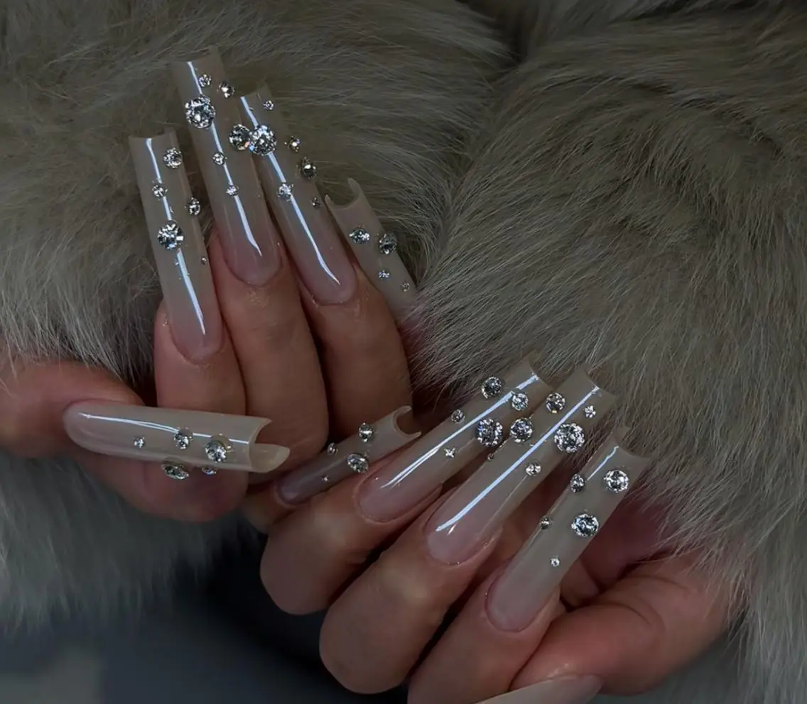 ネイル ハンドネイル 🎀 KiKi_nailのネイルデザイン